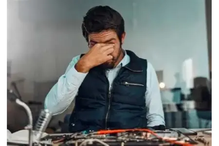 Versiune în limba engleză reformulată (același înțeles, formulare diferită)