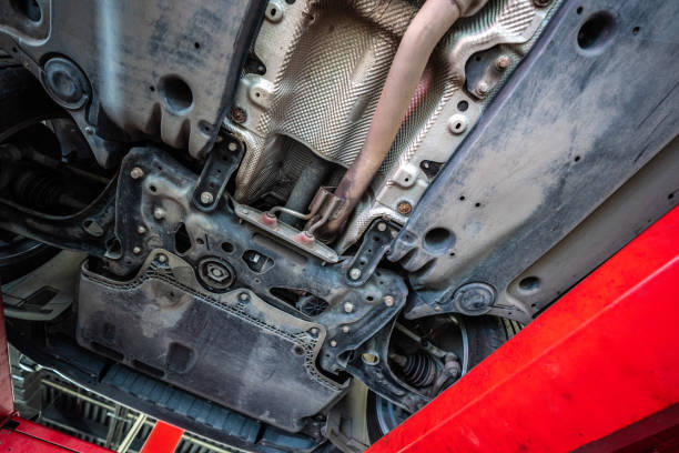 De ce manevrarea mașinii tale începe cu bucșa brațului de control