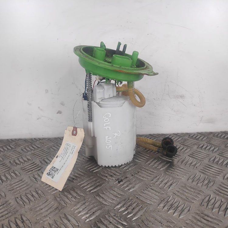 Pompa de combustibil pentru golf
